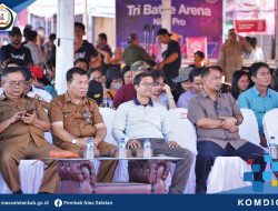 *Staf Ahli Setao Amazihono buka Festival Kebudayaan Daerah Kabupaten Nias Selatan