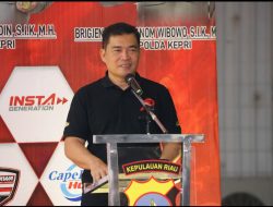 Wakapolda Kepri tutup kejuaraan drag race, road race, dan drag bike dalam rangka Hari Bhayangkara ke-79 tahun.