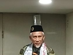 Paradoks Indonesia, UUD 1945, dan MPUII