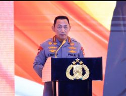 Kapolda Kepri Hadiri Acara Tradisi Pengantar Purna Tugas Dan Pengantar Tugas Wakapolri