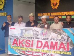 Dialog Geber dengan Bea Cukai Tanjungpinang Soal Rokok Ilegal Berlangsung Alot, Warga Tuduh Aparat ‘Tidur’