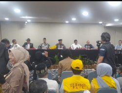 Rakyat Menggugat: Seruan Revolusi Konstitusional, Prabowo dan DPR Didesak Bertindak atau Mundur