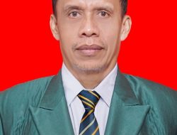Guru SMAN 28 Batam Raih Gelar Doktor dan Dirikan Portal Berita