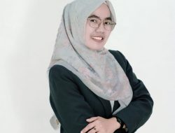 Pengembangan Bahan Ajar Berbasis Flipbook Dorong Peningkatan Keterampilan Menulis Esai Siswa SMK di Lebak