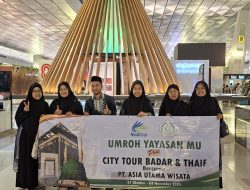 Enam Guru SDIT Miftahul Ulum Cinere ke Tanah Suci