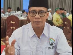 Dr. Nursalim Tinggi, M.Pd: Sosok Rendah Hati yang Menyatukan Dakwah, Media, dan Literasi di Batam