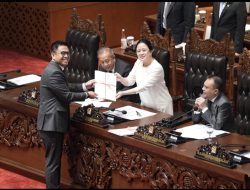 RUU Pengelolaan Ruang Udara Disahkan, Diselingi Pantun Endipat