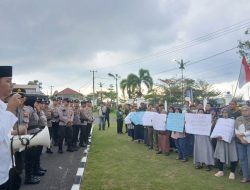 Maut di Bawah Gapura Bazar Ramadan: Ketika Kelalaian Infrastruktur Dipertanyakan dan Hukum Diminta Menjawab